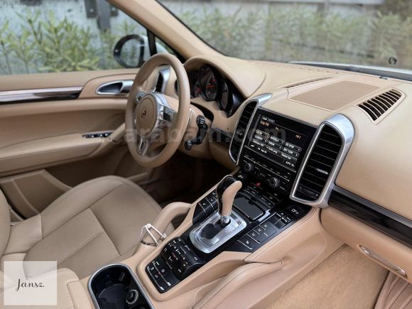 2011 PORSHE CAYENNE BAKIMLI BAYİ