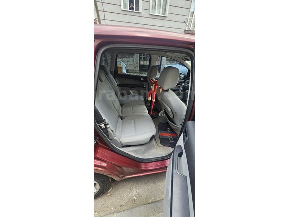 Değişensiz Ford C-Max 1.6 TDCi