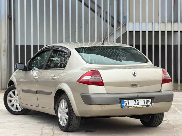 Galeriden Renault Megane 1.5 dCi Dynamique 2006 Model Bartın 206.500 km Gri (Gümüş)