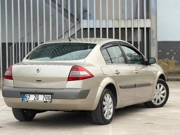 Galeriden Renault Megane 1.5 dCi Dynamique 2006 Model Bartın 206.500 km Gri (Gümüş)