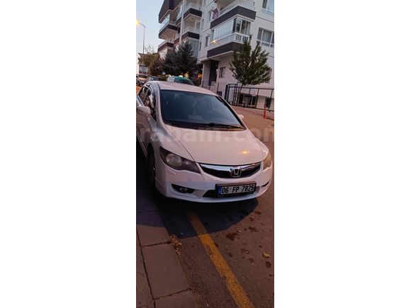 Sahibinden Honda Civic 1.6i VTEC Premium 2011 Model 