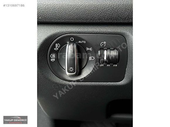 2012 MODEL AUDİ A3 1.6 TDİ ATTRACTİON CAM TAVANLI / BOYASIZ