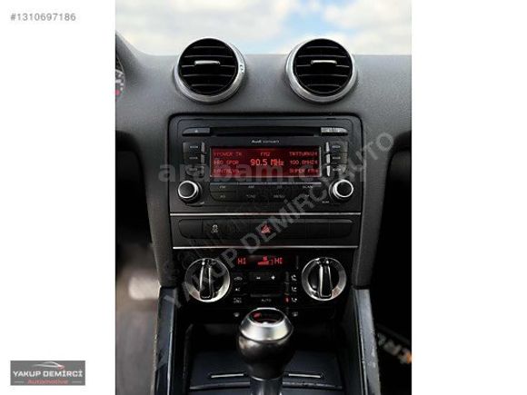 2012 MODEL AUDİ A3 1.6 TDİ ATTRACTİON CAM TAVANLI / BOYASIZ