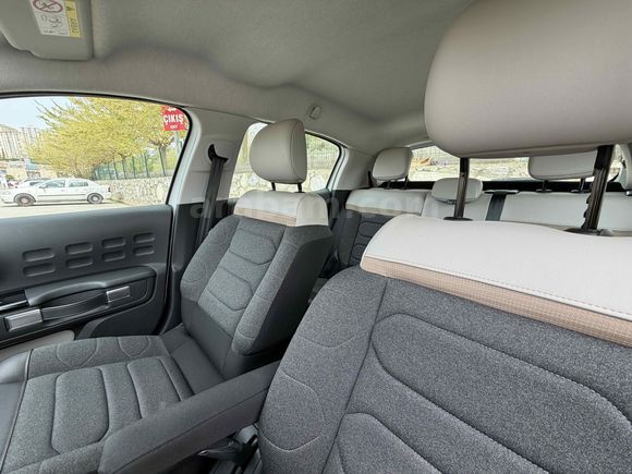 Citroen C3 1.2 PureTech Feel Bold 2023 Model  36000 km Beyaz