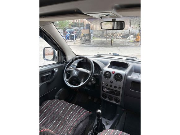 Sahibinden Peugeot Partner 1.9 D 2008 Model 