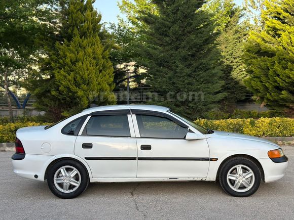 Sahibinden Opel Vectra 2.0 GLS 1997 Model