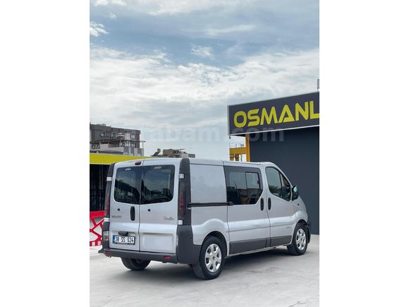 Sahibinden Renault Trafic Multix 1.9 dCi Grand Confort 2006 Model