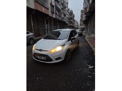 Sahibinden Ford Fiesta 1.4 TDCi Trend 2010 Model  310.000 km Beyaz