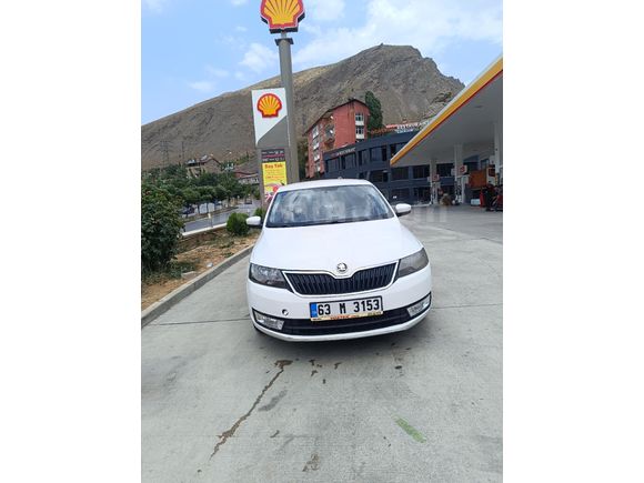Sahibinden Skoda Rapid 1.6 TDI Elegance 2015 Model