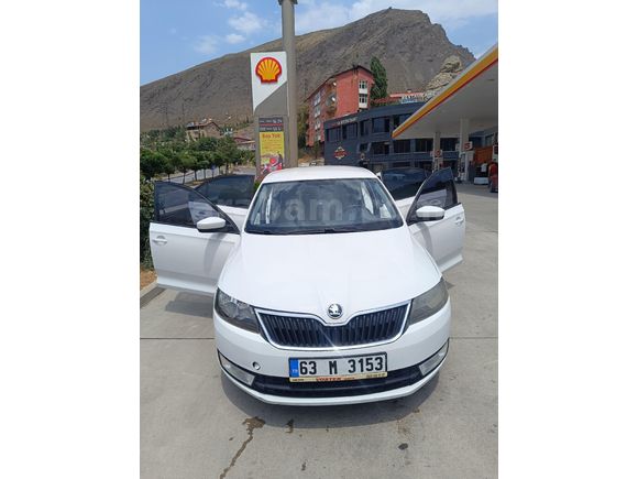 Sahibinden Skoda Rapid 1.6 TDI Elegance 2015 Model