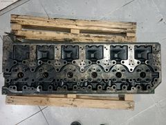 8170101 ÇIKMA ORJİNAL VOLVO SİLİNDİR KAPAK
