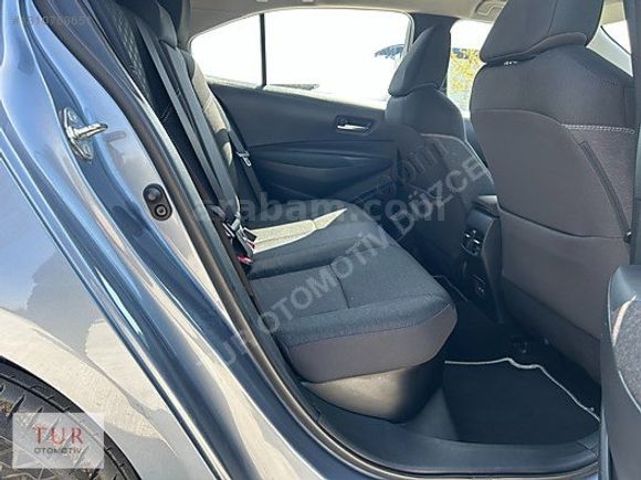 2023 TOYOTA COROLLA 1.8 HYBRID DREAM e-CVT 140 HP