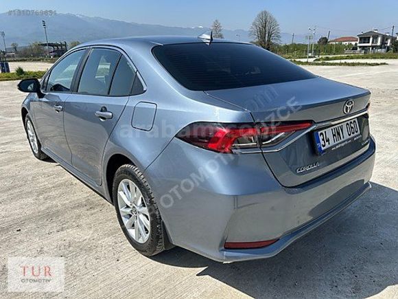 2023 TOYOTA COROLLA 1.8 HYBRID DREAM e-CVT 140 HP