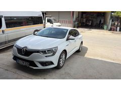 Galeriden Renault Megane 1.5 Blue DCI Touch 2020 Model İzmir