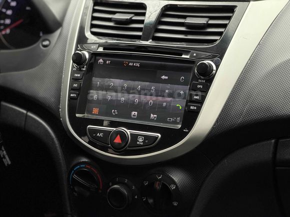 Galeriden Hyundai Accent Blue 1.6 CRDI Mode Plus 2015 Model İstanbul