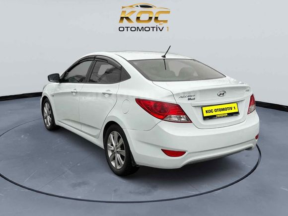 Galeriden Hyundai Accent Blue 1.6 CRDI Mode Plus 2015 Model İstanbul