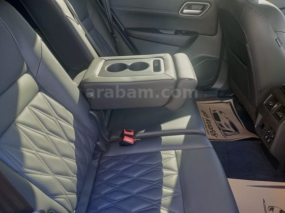 Sahibinden Nissan X-Trail 1.3 DIG-T Platinium 2024 Model 