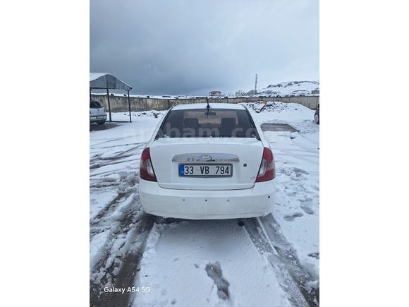 Sahibinden Hyundai Accent Era 1.5 CRDi-VGT Select 2011 Model 