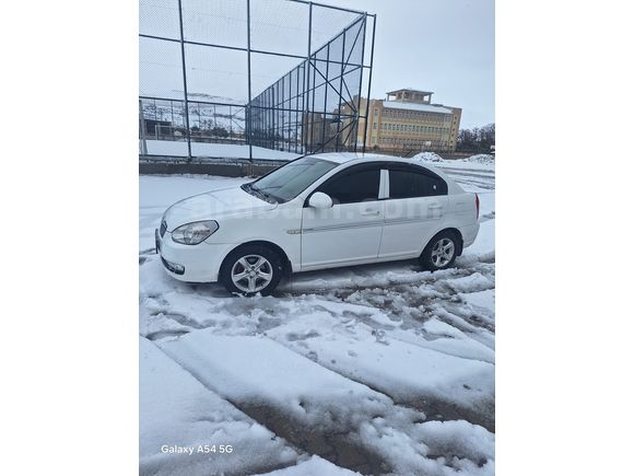 Sahibinden Hyundai Accent Era 1.5 CRDi-VGT Select 2011 Model 