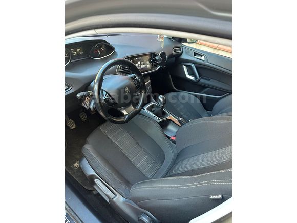 SAHİBİNDEN PEUGEOT 308 DİZEL MANUEL DÜŞÜK KM