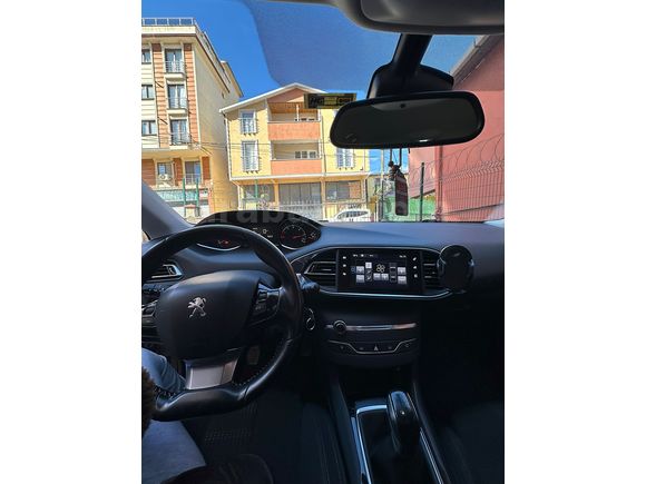 SAHİBİNDEN PEUGEOT 308 DİZEL MANUEL DÜŞÜK KM