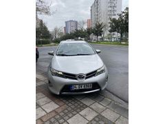 Sahibinden Toyota Auris 1.4 D-4D Touch 2014 Model 