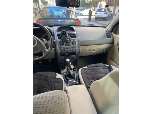 Sahibinden Renault Megane 1.5 dCi Expression 2008 Model  305.600 km Gri