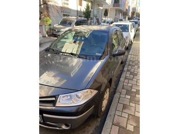 Sahibinden Renault Megane 1.5 dCi Expression 2008 Model  305.600 km Gri