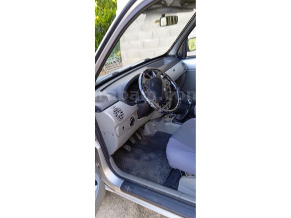 Sahibinden Renault Kangoo Multix 1.5 dCi Authentique 2010 Model