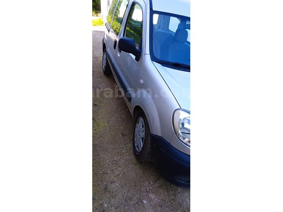 Sahibinden Renault Kangoo Multix 1.5 dCi Authentique 2010 Model