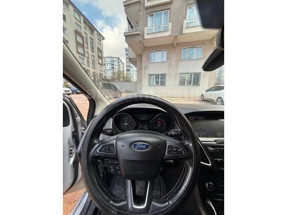 Ford Focus 1.6 TDCi Style 2015 Model