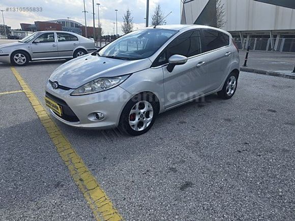 FORD FİESTA TİTANYUM X TEMİZ BAKIMLI MASRAFSIZ ARAÇ