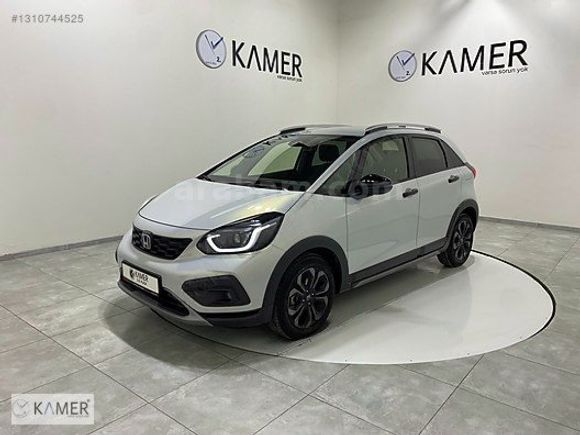 KAMER DEN 2025 MODEL HONDA JAZZ 1.5 HYBRİD CROSSTAR OTOMATİK