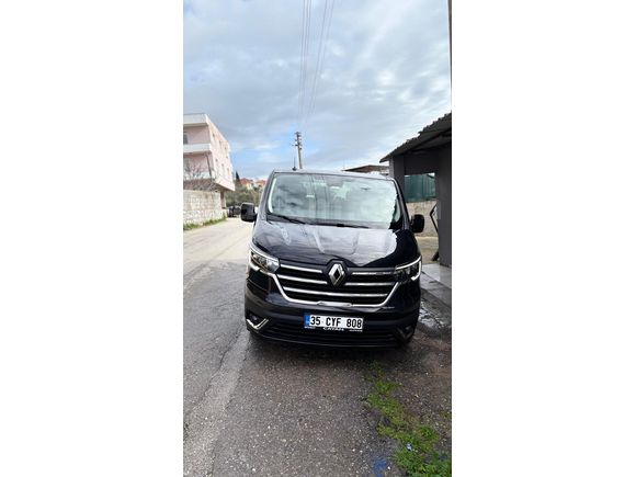 Sahibinden Renault 8+1 otomobil ruhsatlı Trafic 2.0 DCI Grand Confort 2023