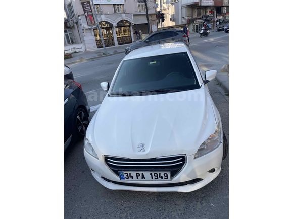 Sahibinden Peugeot 301 1.6 HDi Active 2015 Model  298000 km Beyaz