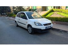 Sahibinden Ford Fiesta 1.4 TDCi Comfort 2006 Model