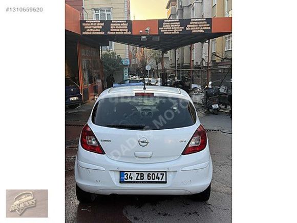 2013 MODEL HATASIZ BOYASIZ OPEL CORSA 1.3 CDTİ 268.000 KM DE