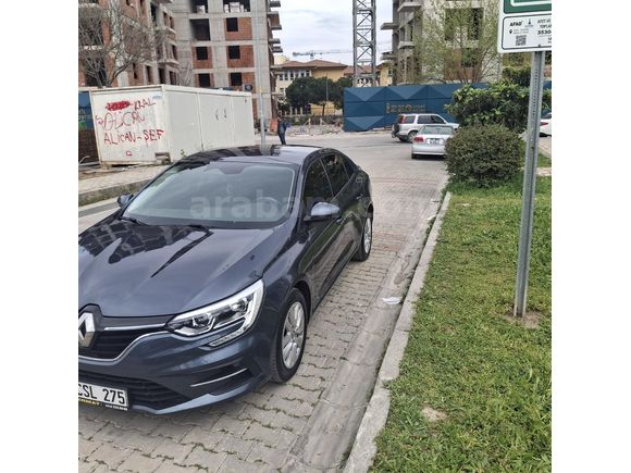 Sahibinden Renault Megane 1.3 TCe Touch 2025 Model