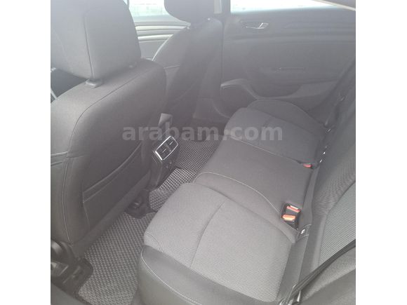 Sahibinden Renault Megane 1.3 TCe Touch 2025 Model