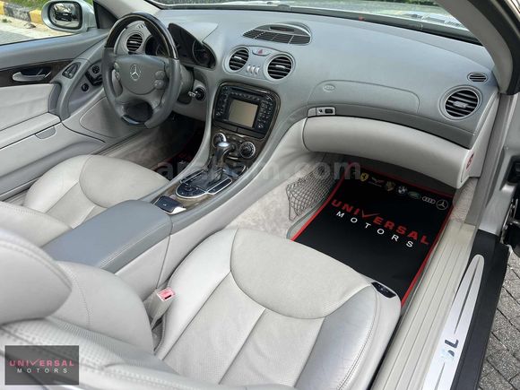 "UNIVERSAL MOTORS" 2004 MERCEDES-BENZ SL 350 133.000 KM