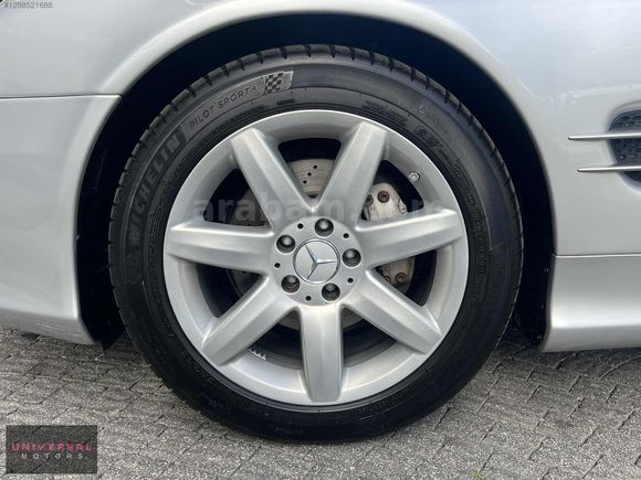 "UNIVERSAL MOTORS" 2004 MERCEDES-BENZ SL 350 133.000 KM