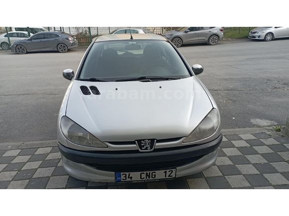 Sahibinden Peugeot 206 1.4 XR 2000 Model