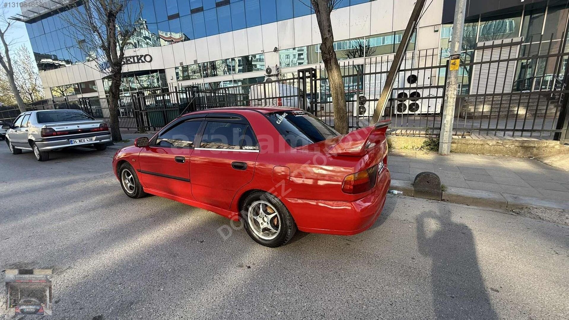 Galeriden Mitsubishi Carisma 1.6 GLX 1999 Model İstanbul 460.000 km Kırmızı 3