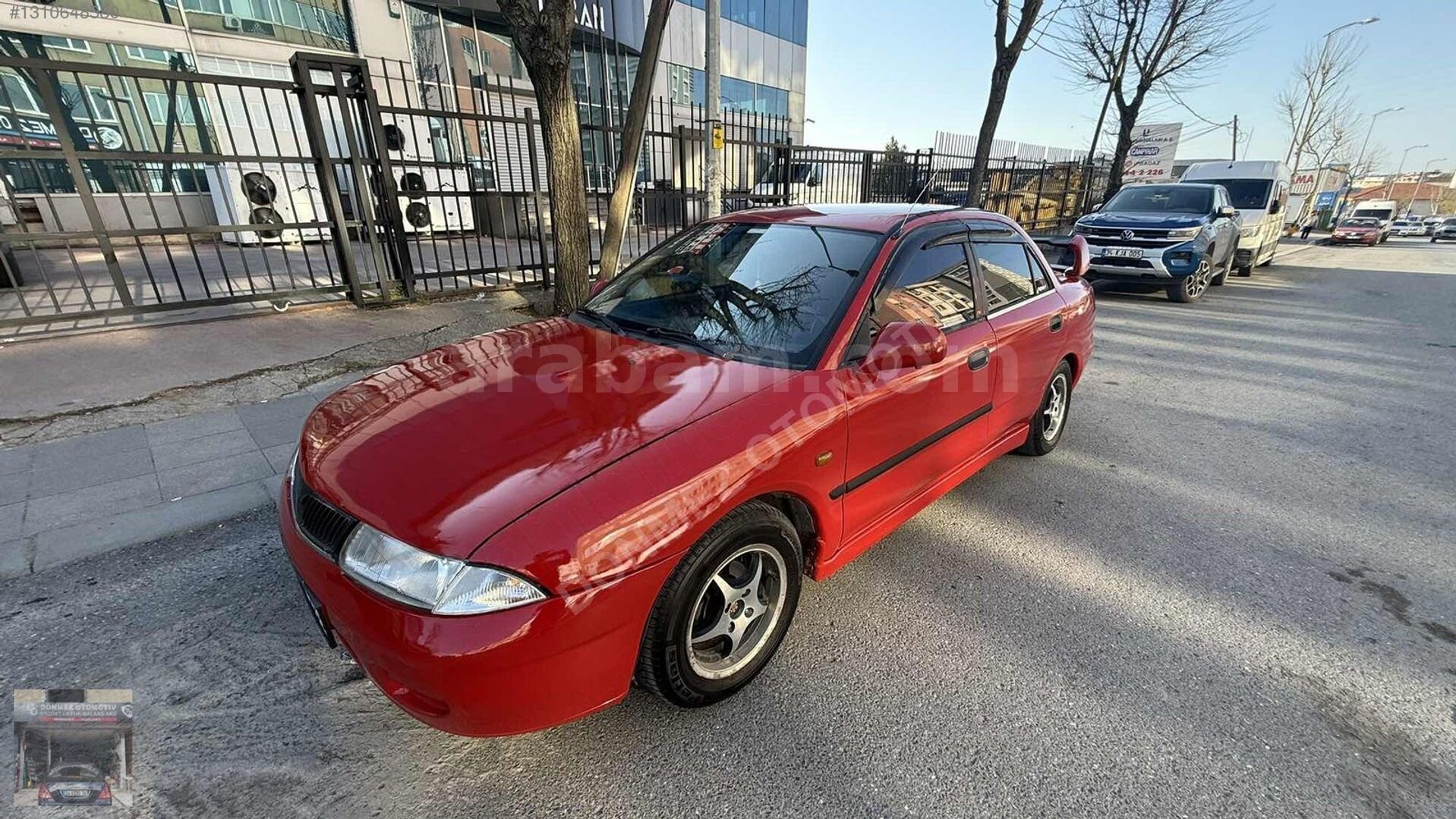 Galeriden Mitsubishi Carisma 1.6 GLX 1999 Model İstanbul 460.000 km Kırmızı 2