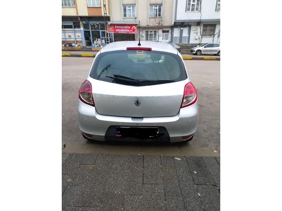 Sahibinden Renault Clio 1.5 dCi Authentique 2010 Model