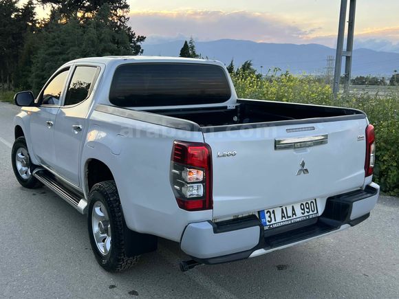  Mitsubishi L 200 4x2 otomatik Tornado  115 binde orijinal kilometre temiz ve bakımlı 2020 Model  Hatay