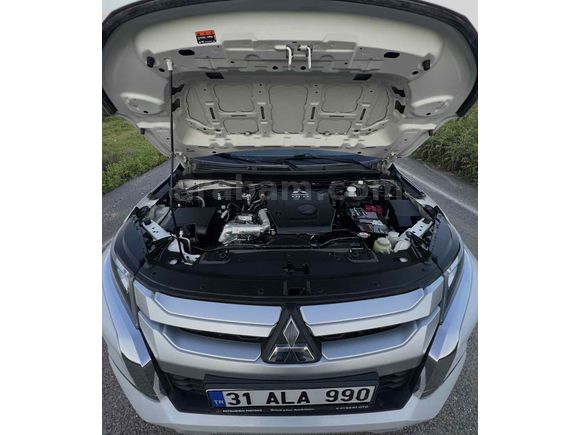  Mitsubishi L 200 4x2 otomatik Tornado  115 binde orijinal kilometre temiz ve bakımlı 2020 Model  Hatay