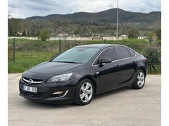 Galeriden Opel Astra 1.4 T Sport 2012 Model Bartın