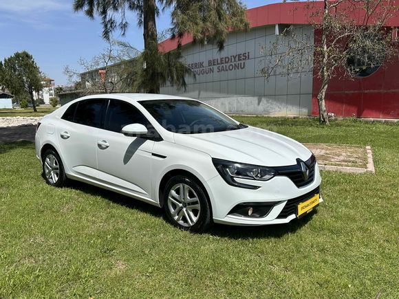 ERCİHAN OTOMOTİVDEN__MEGAN 1.5 BLUE DCİ__OTOMATİK __NOKTA HATASIZ__BOYASIZ___