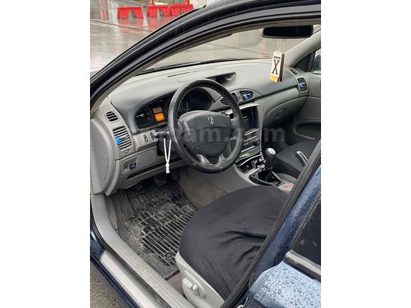 Sahibinden Renault Laguna 1.6 Privilege 2003 Model  241.000 km Lacivert